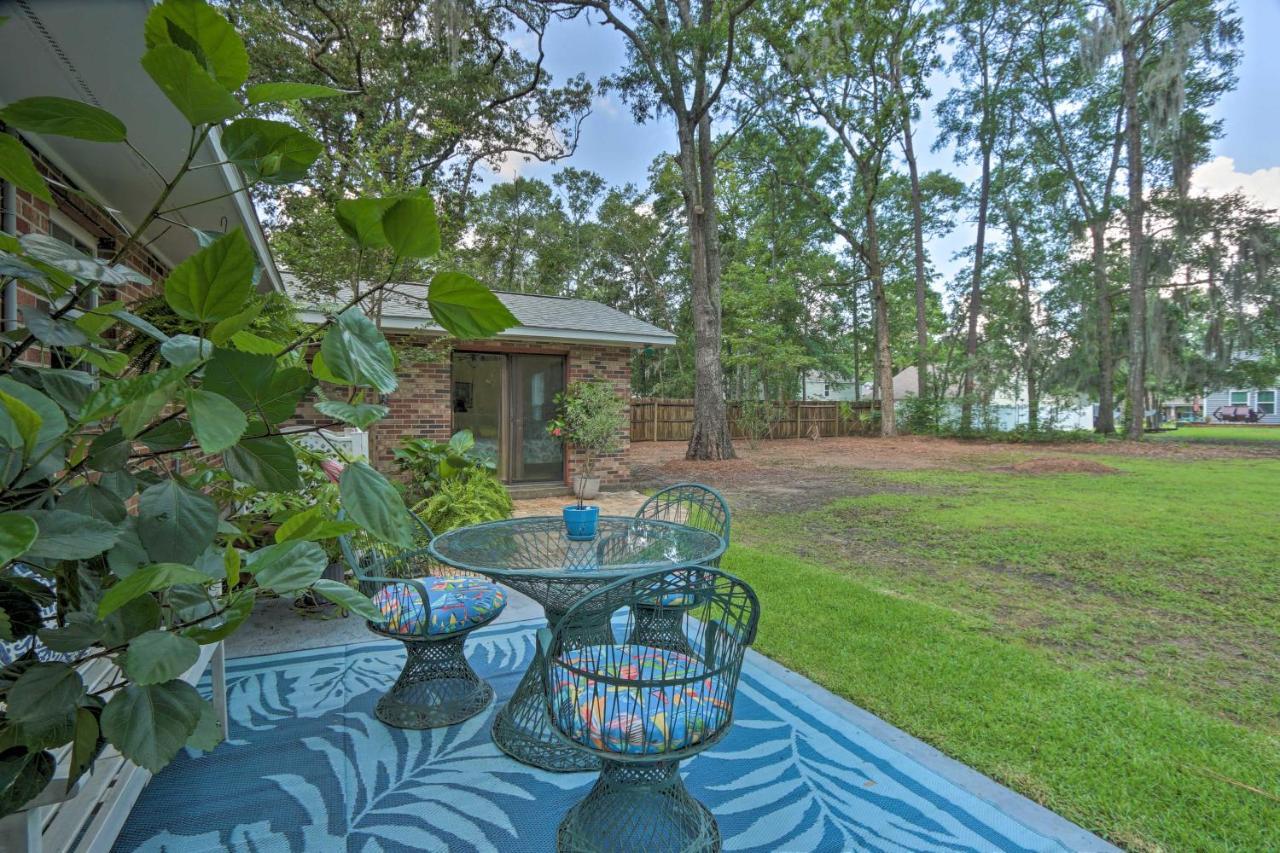 Holiday home Downtown With Yard And Bbq - 6 Mi To Downtown!